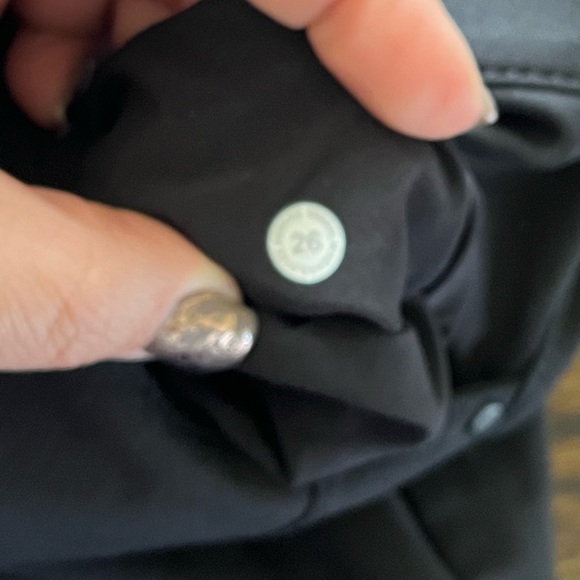 Woman Lululemon 26 wide leg pocket pants stretch city sleek 5 pocket ankle - Picture 5 of 10